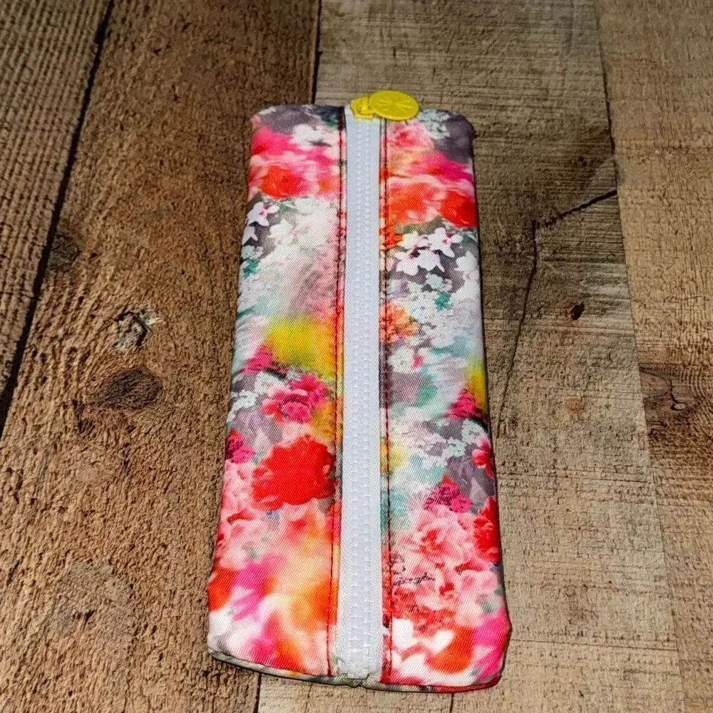 ATHLETA / SUPERGOOP - Zipper Cosmetic Travel Bag